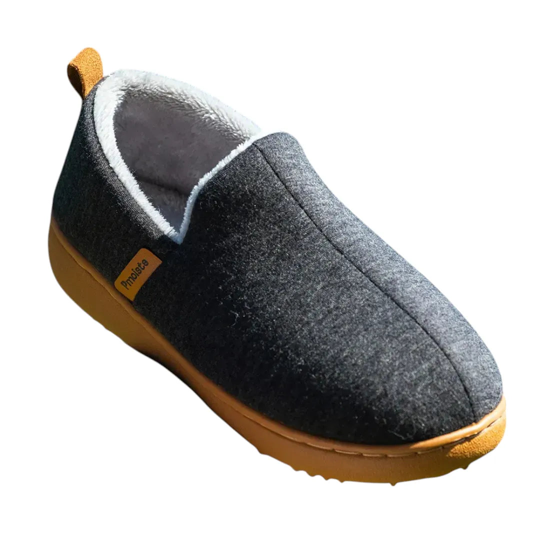 Women's Fleece-Lined Cushioned Hard Sole Slip-On Winter Slippers
