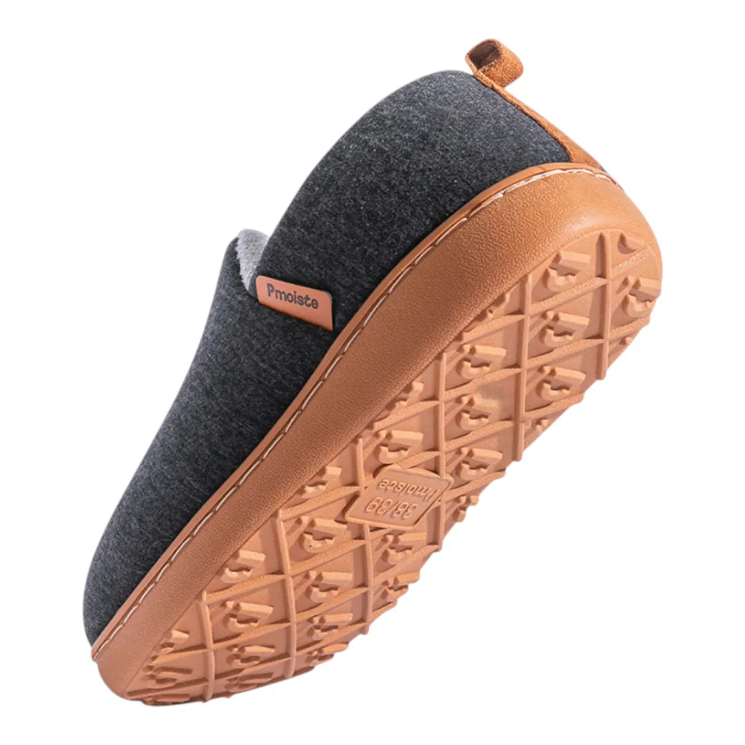 Women's Fleece-Lined Cushioned Hard Sole Slip-On Winter Slippers