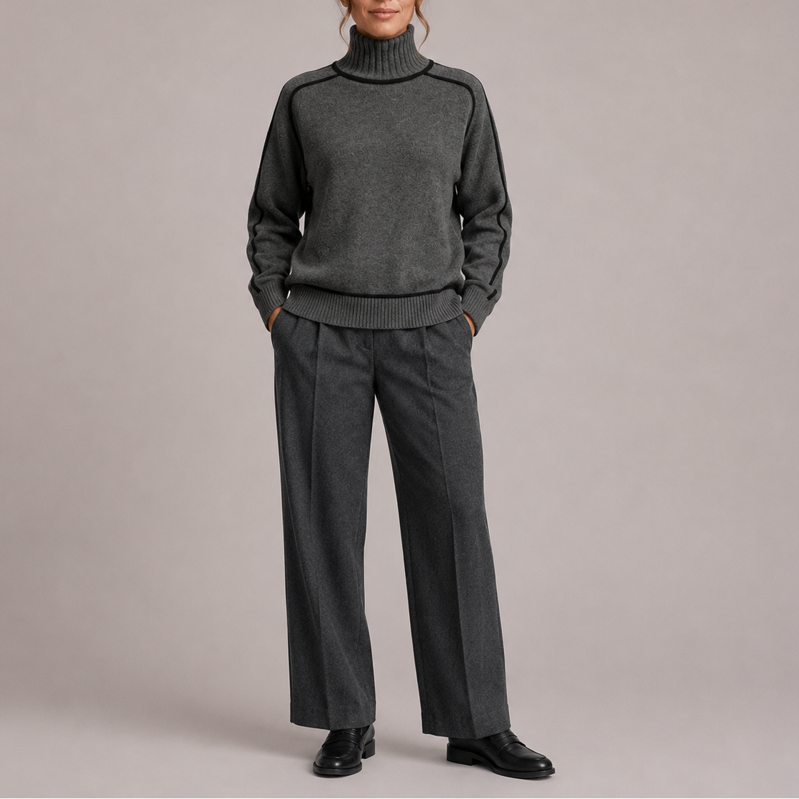 Women's Contrast Trim Ribbed Roll-Neck Relaxed Fit Winter Jumper