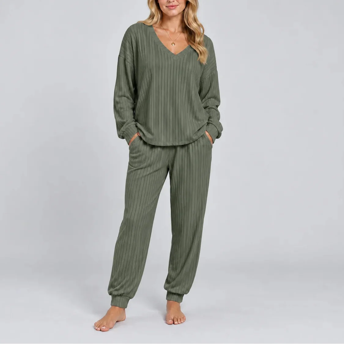 Women's Ribbed Two-Piece V-Neck Long-Sleeve Relaxed Fit Lounge Set